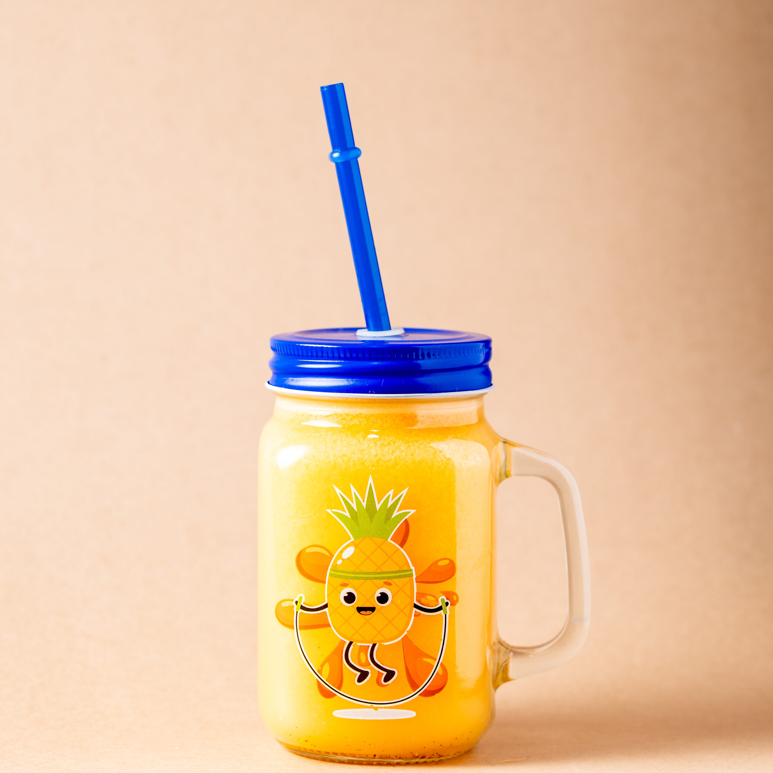 Jugo natural en agua